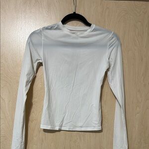 Cream Fitted Crew Neck Long Sleeve Tee